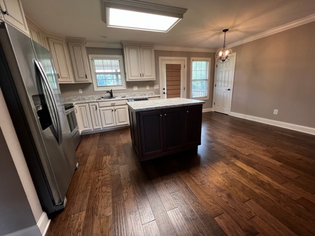 81 Luttrell Dr