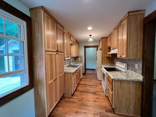 2890 Baxter Hollow Rd