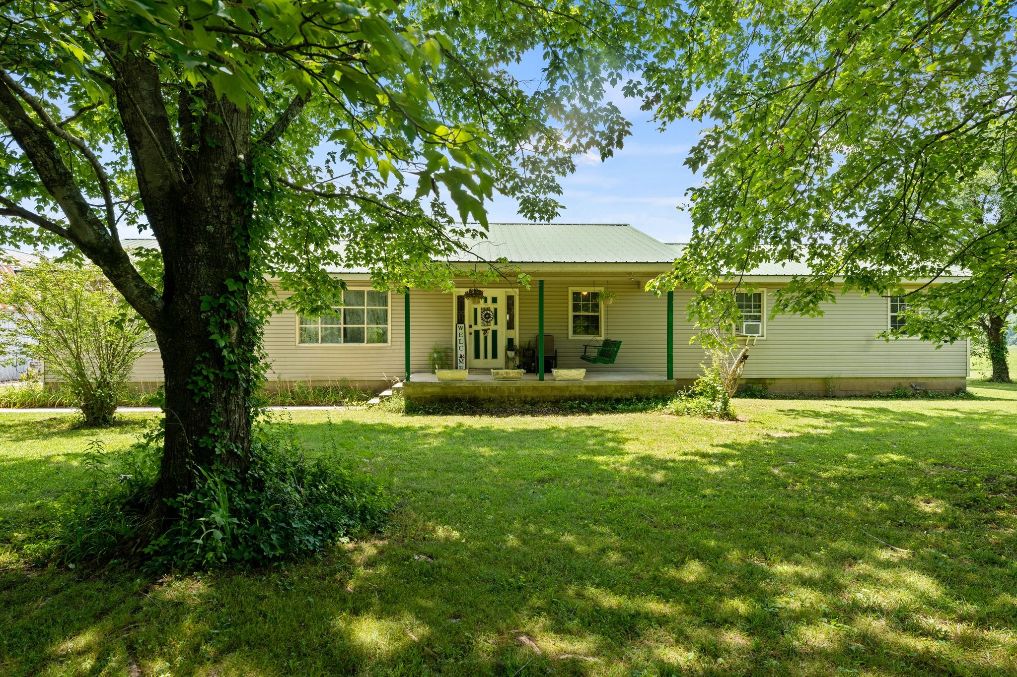 171 Charlie Roberts Rd