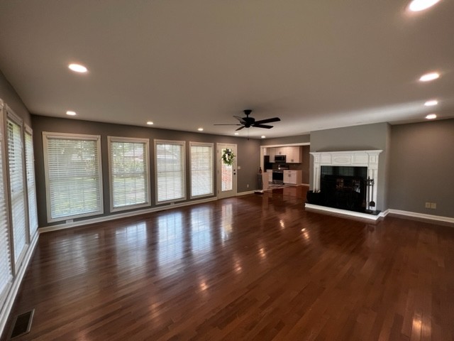1009 Holders Cove Rd