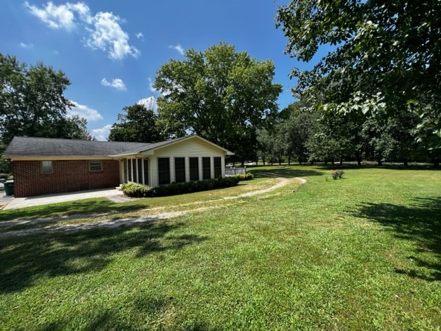 1009 Holders Cove Rd