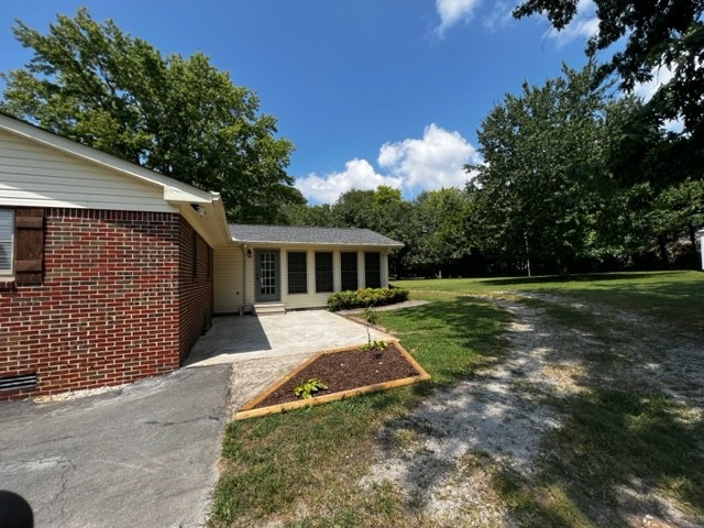 1009 Holders Cove Rd