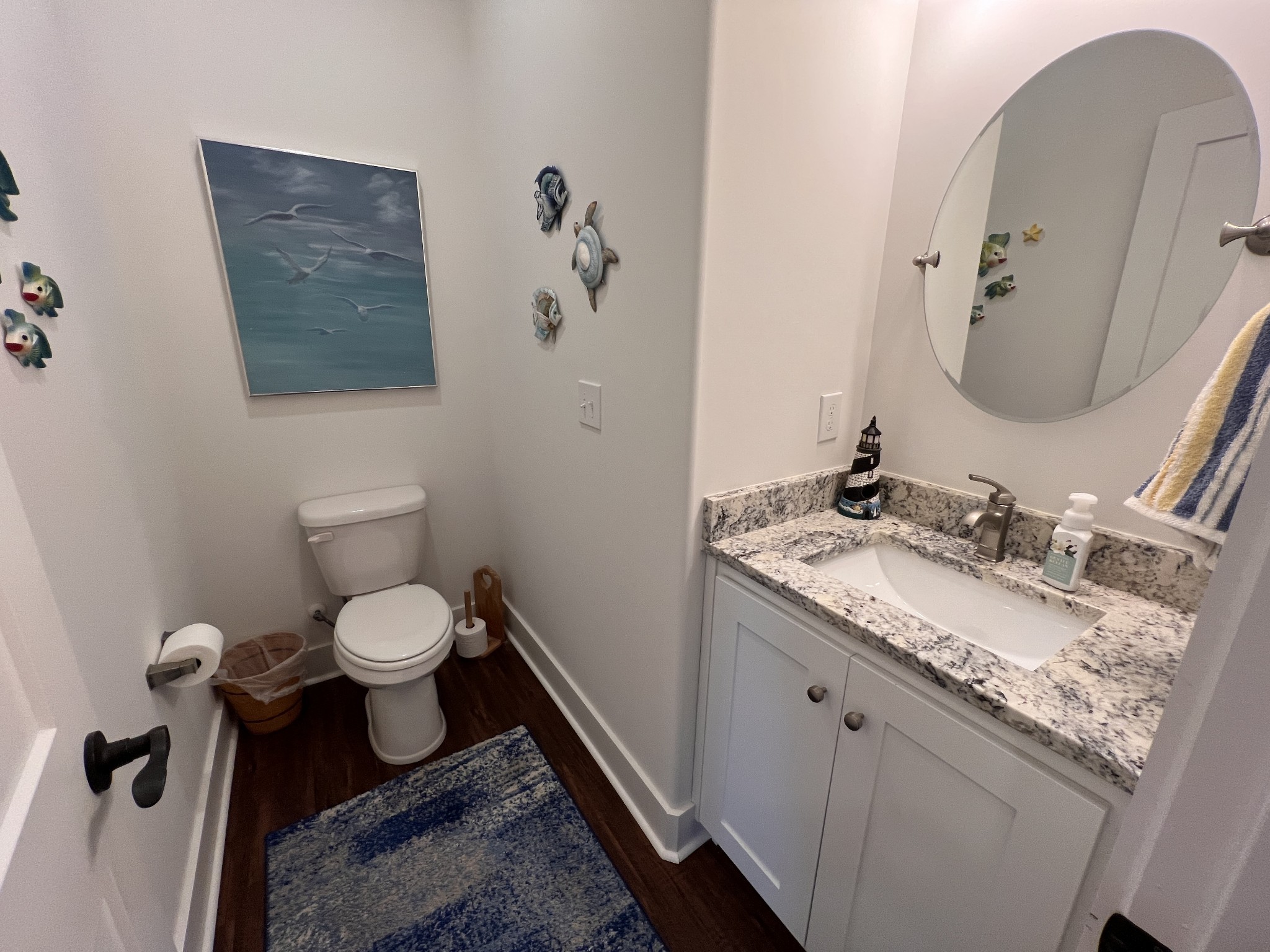 112 Queens Cir