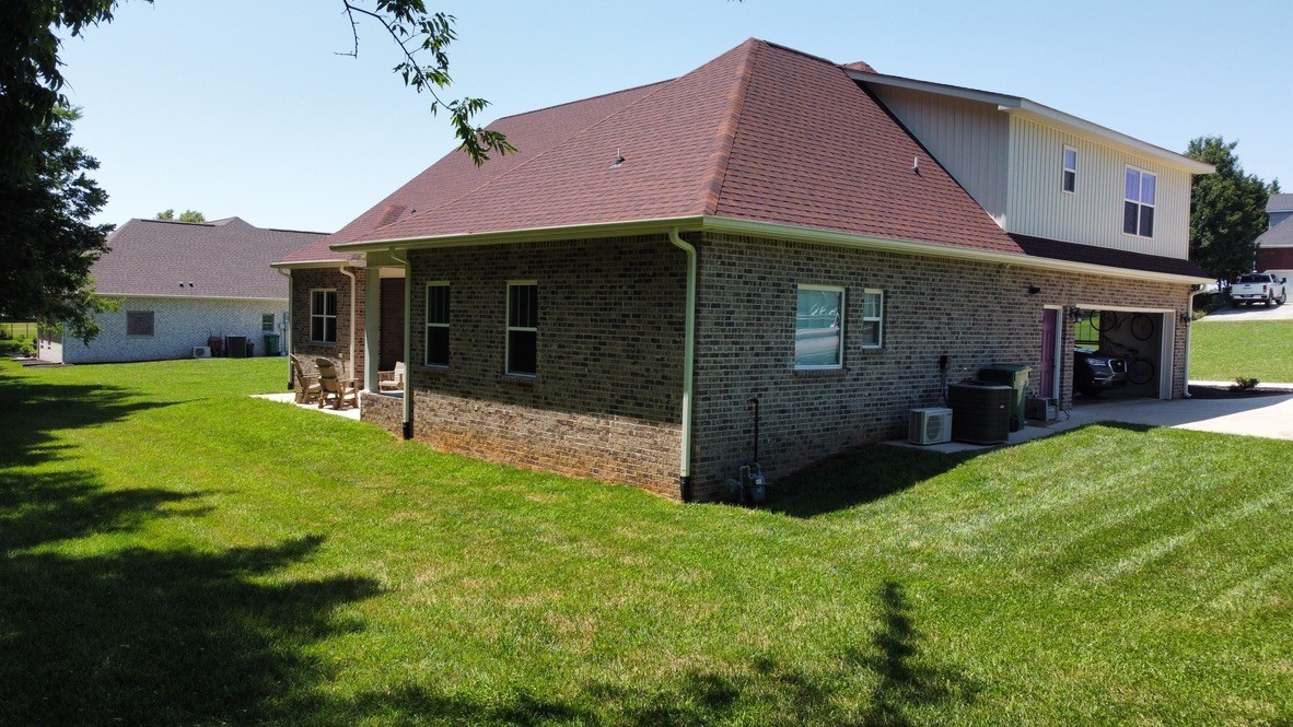 112 Queens Cir