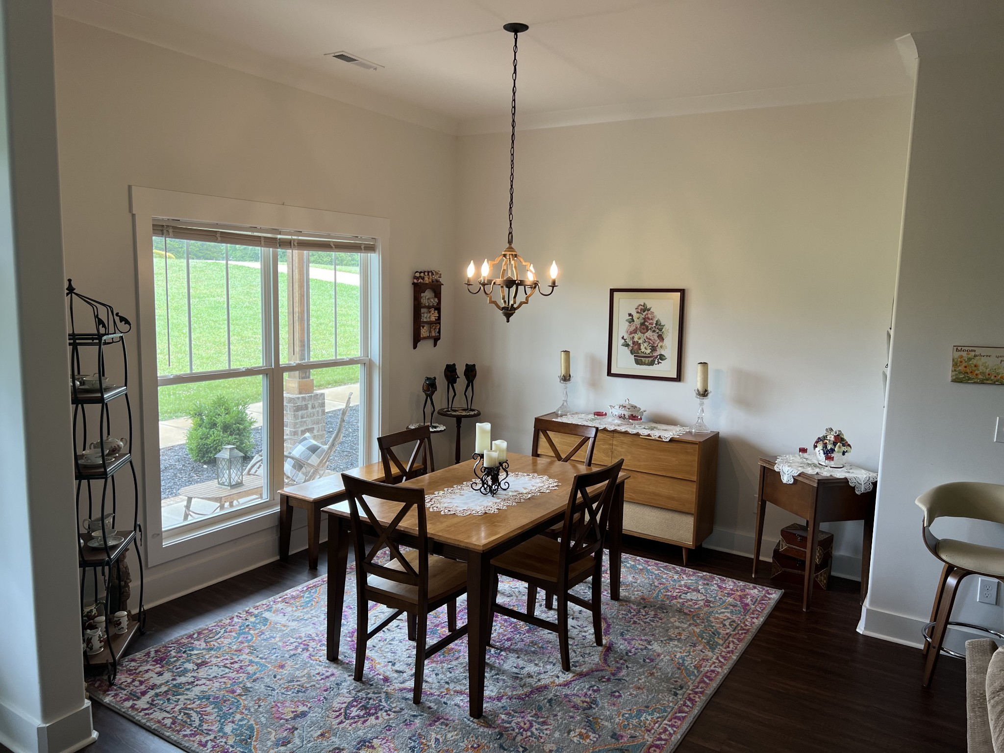 112 Queens Cir