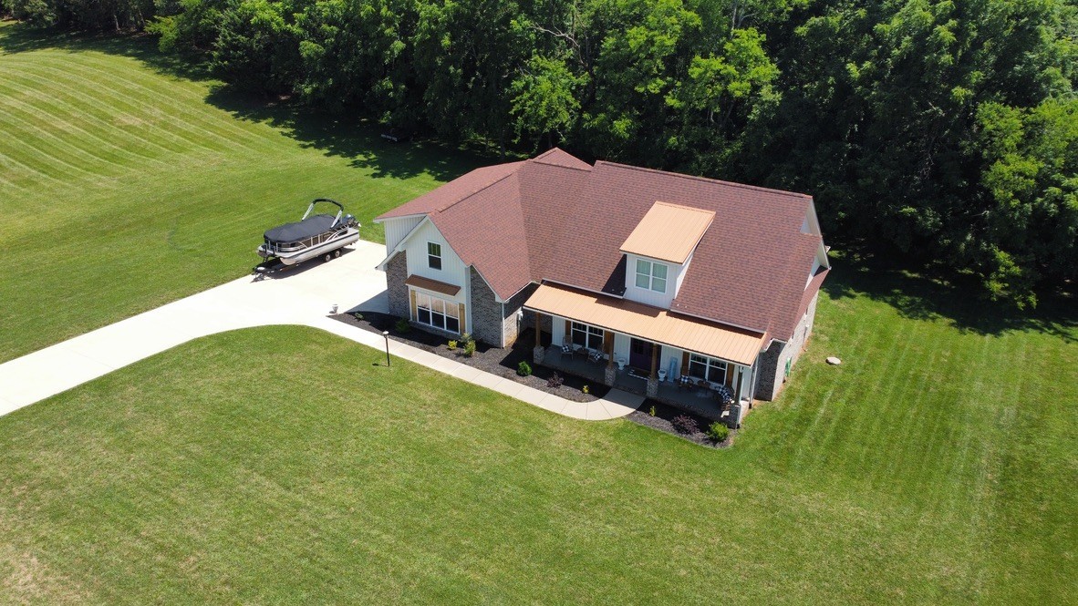 112 Queens Cir