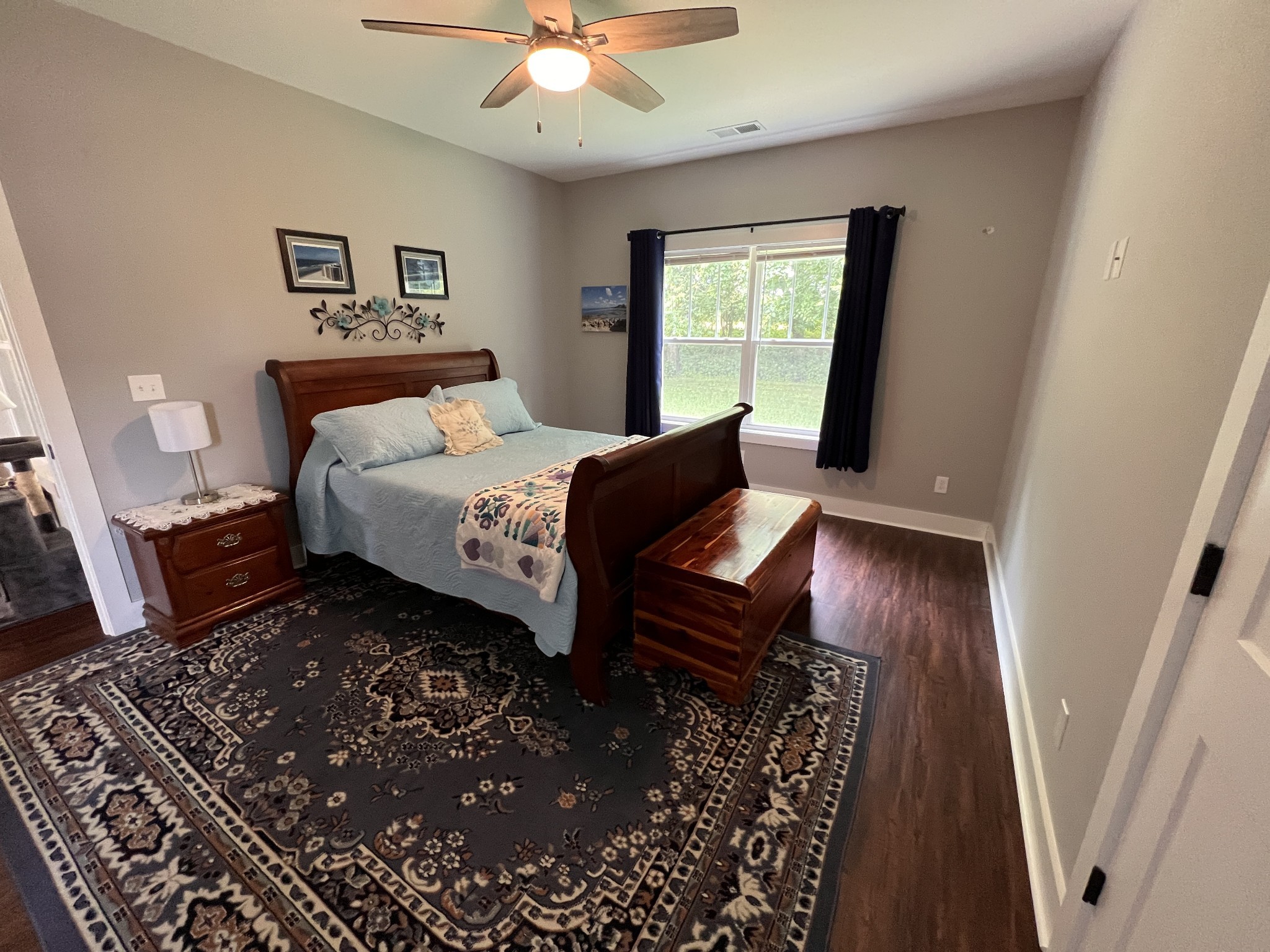 112 Queens Cir