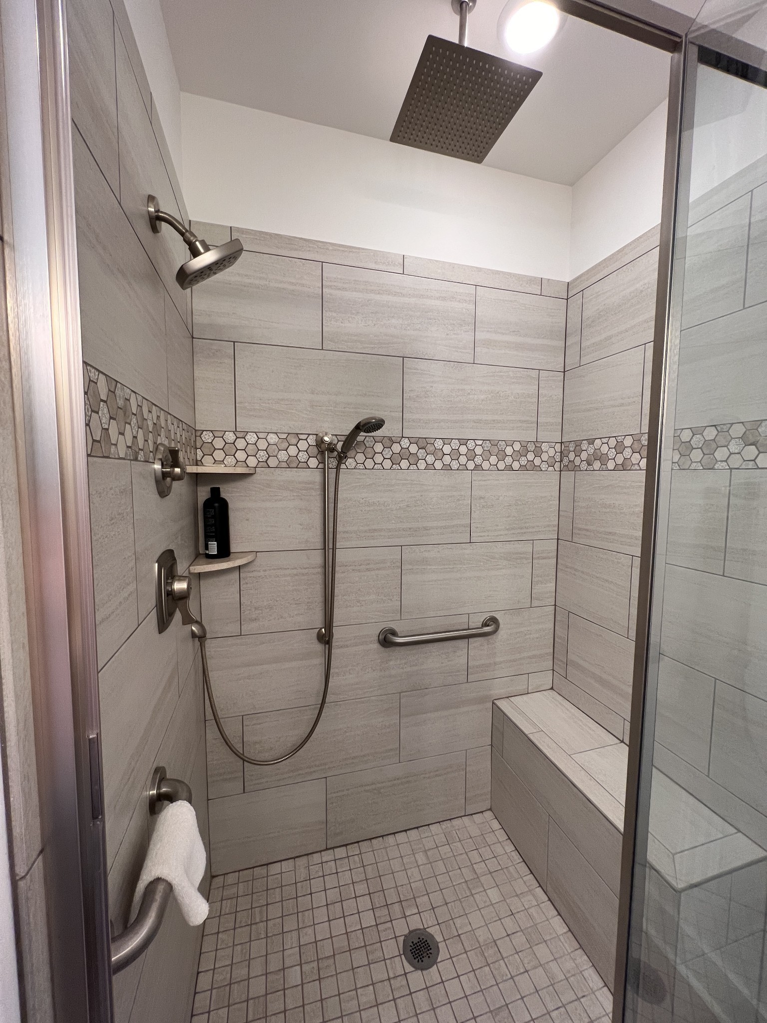 112 Queens Cir