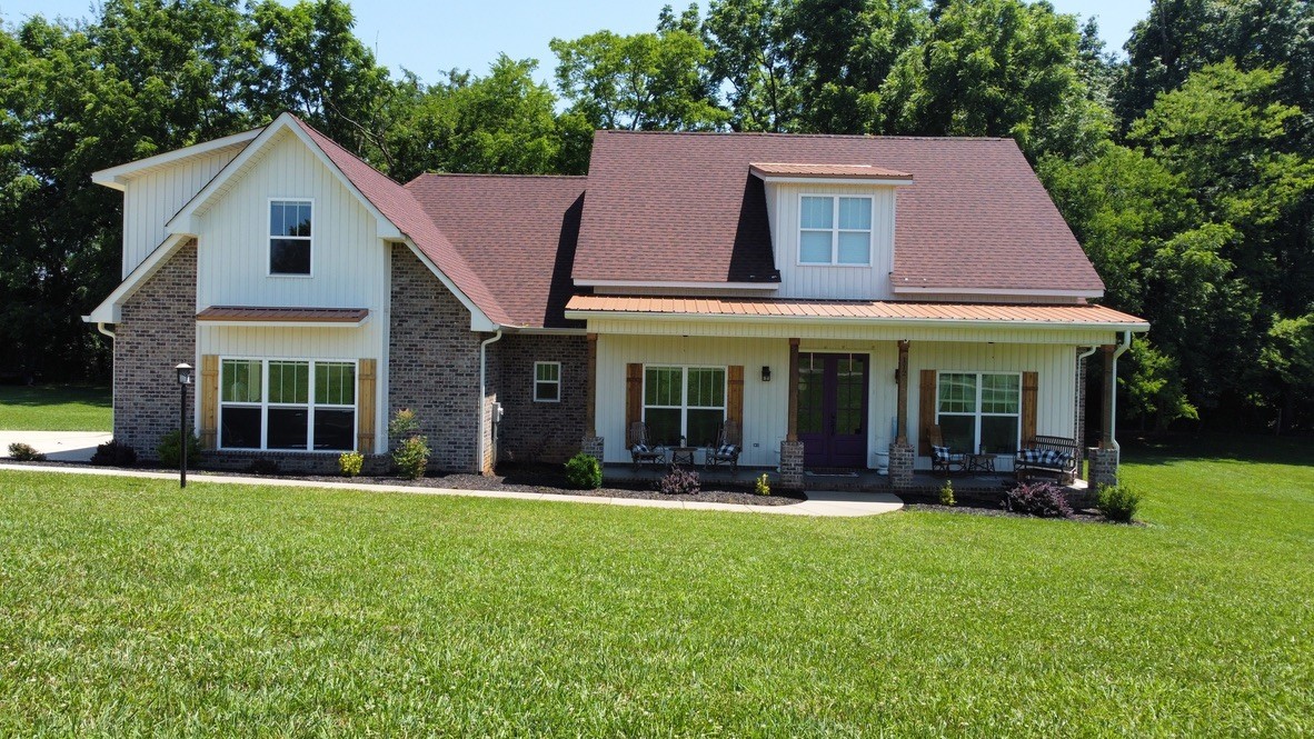 112 Queens Cir