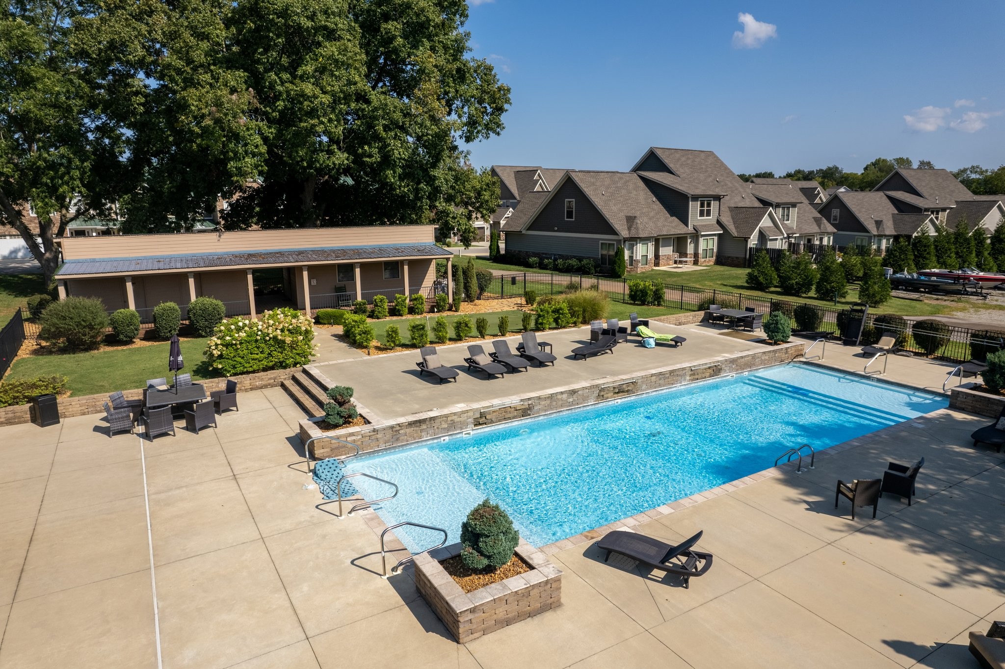 103 Suntan Ct