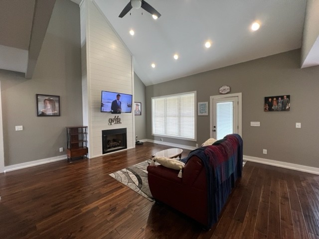32 Driftwood Ct