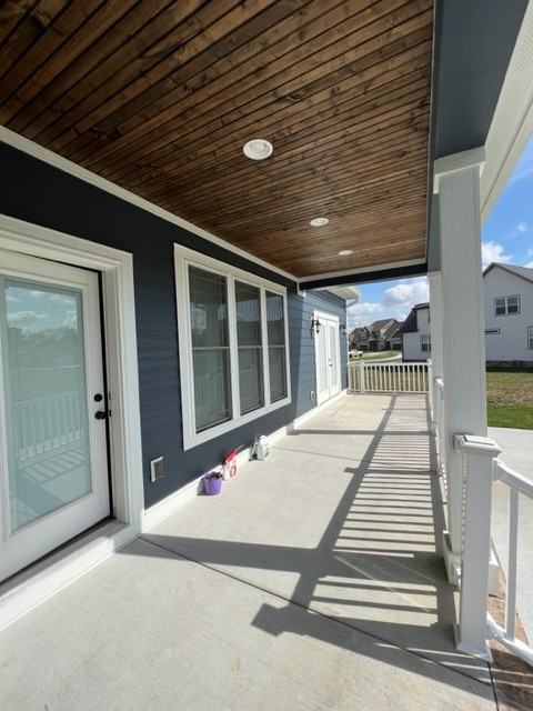 32 Driftwood Ct