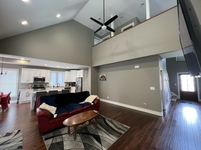 32 Driftwood Ct