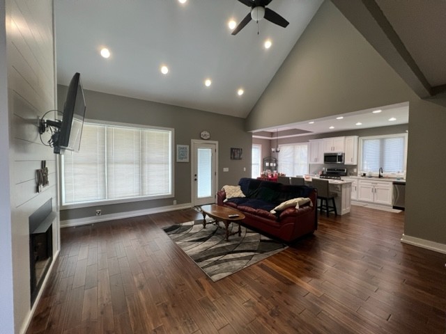 32 Driftwood Ct