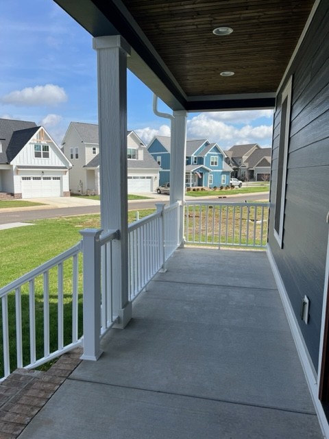 32 Driftwood Ct