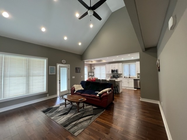 32 Driftwood Ct
