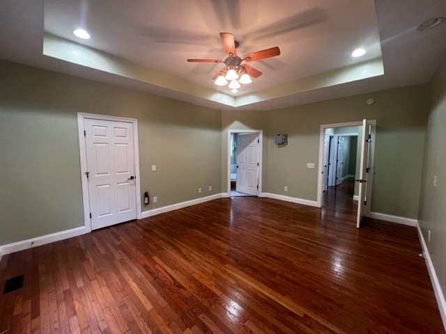 142 Crimson Dr
