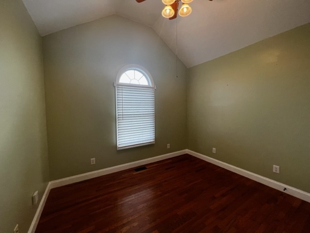 142 Crimson Dr