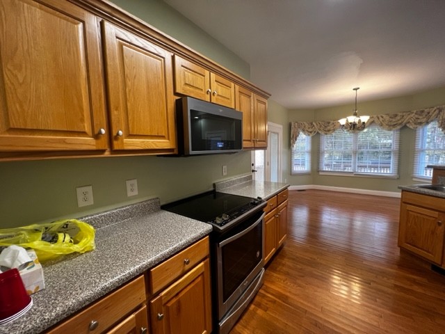 142 Crimson Dr