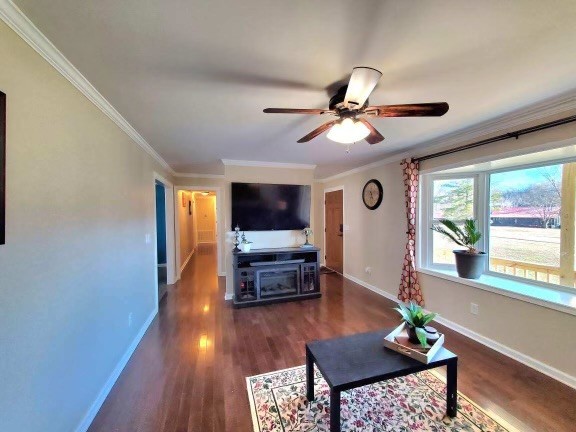 101 Shoreline Dr