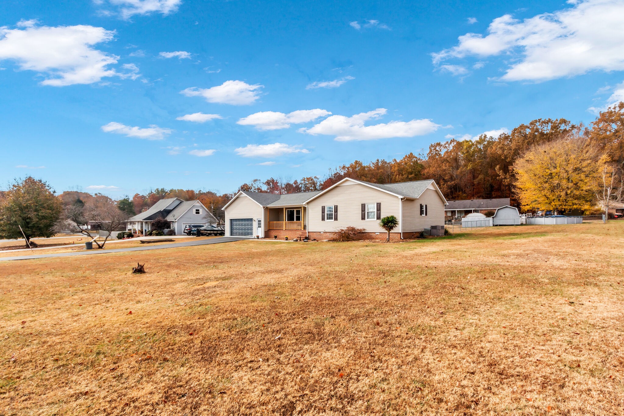 101 Shoreline Dr
