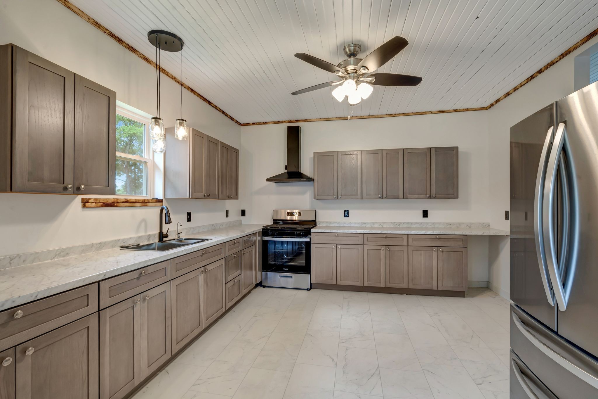 2671 Francisco Rd