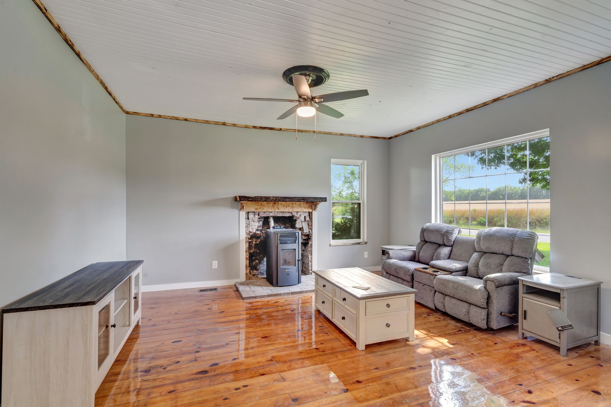 2671 Francisco Rd
