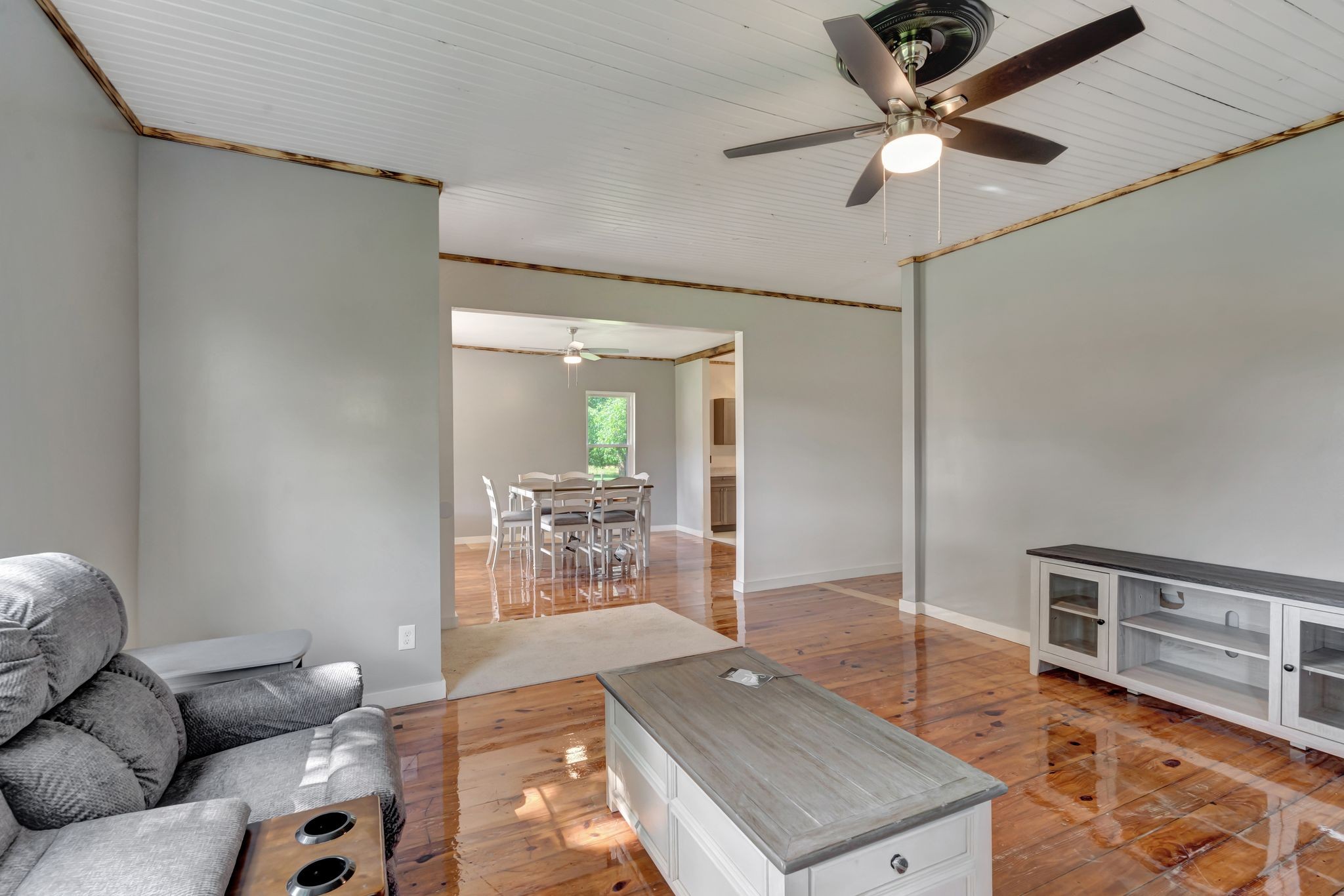 2671 Francisco Rd