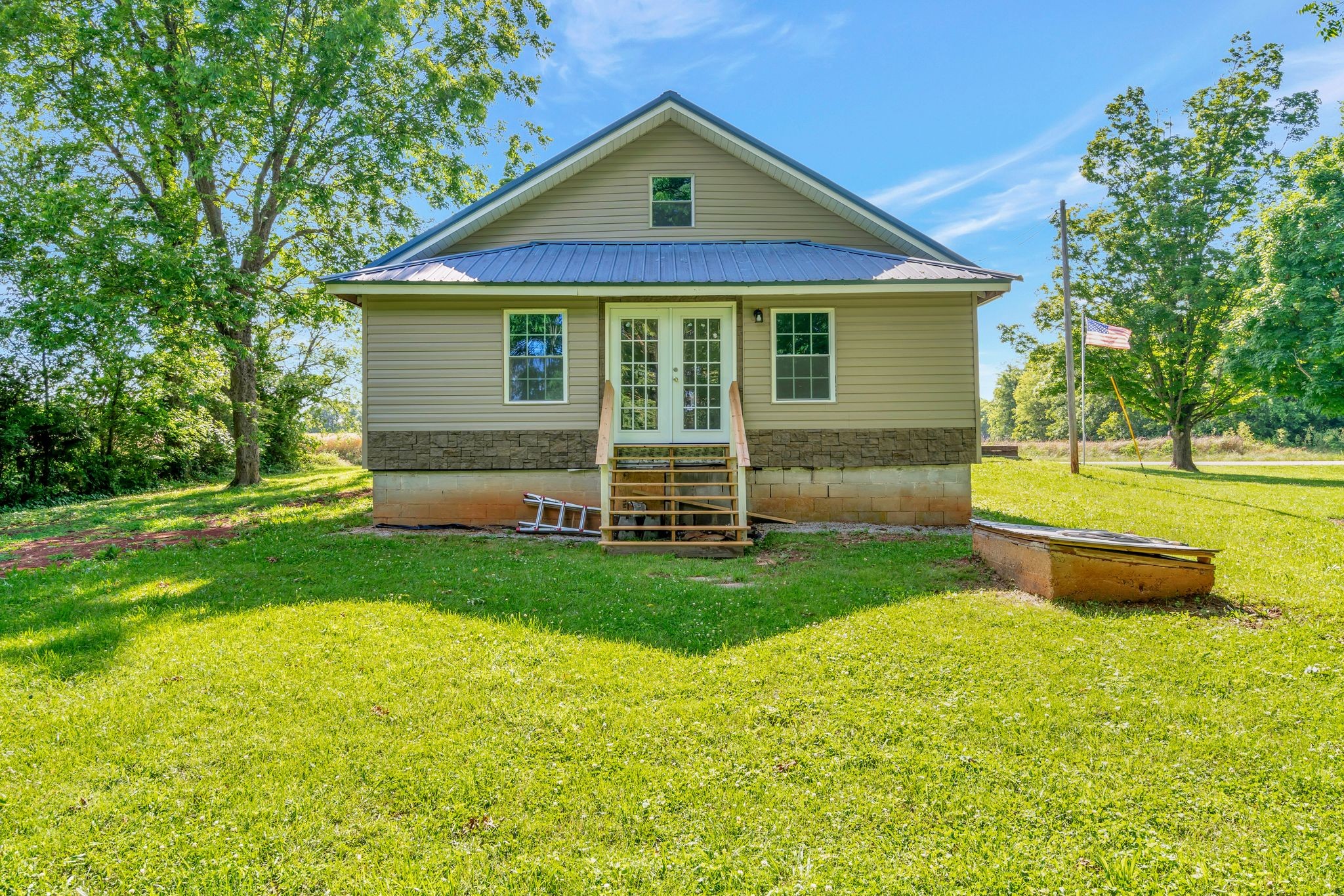 2671 Francisco Rd
