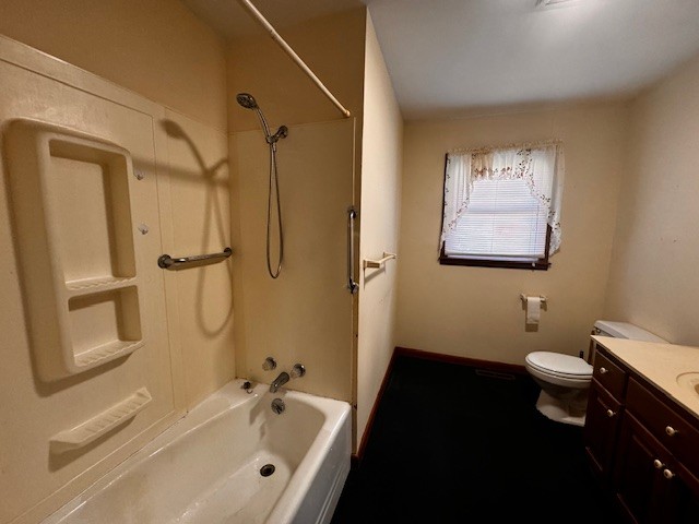 206 Edgewater Dr