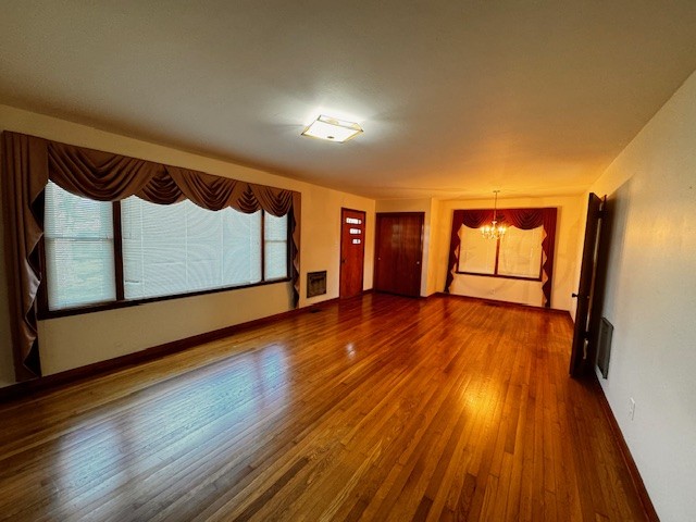 206 Edgewater Dr