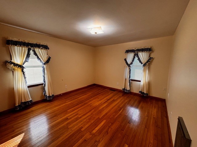 206 Edgewater Dr