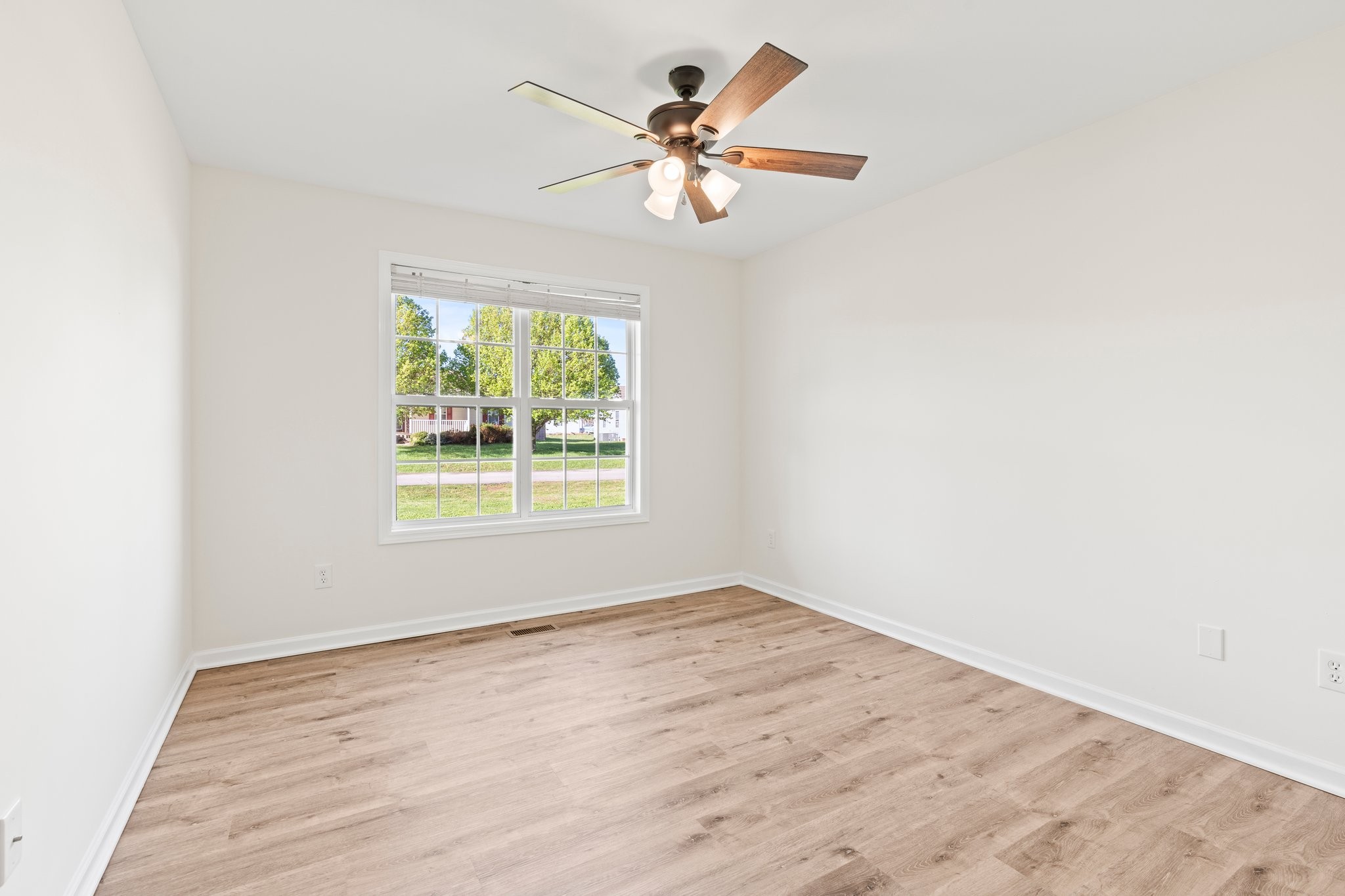 259 Strawberry Dr