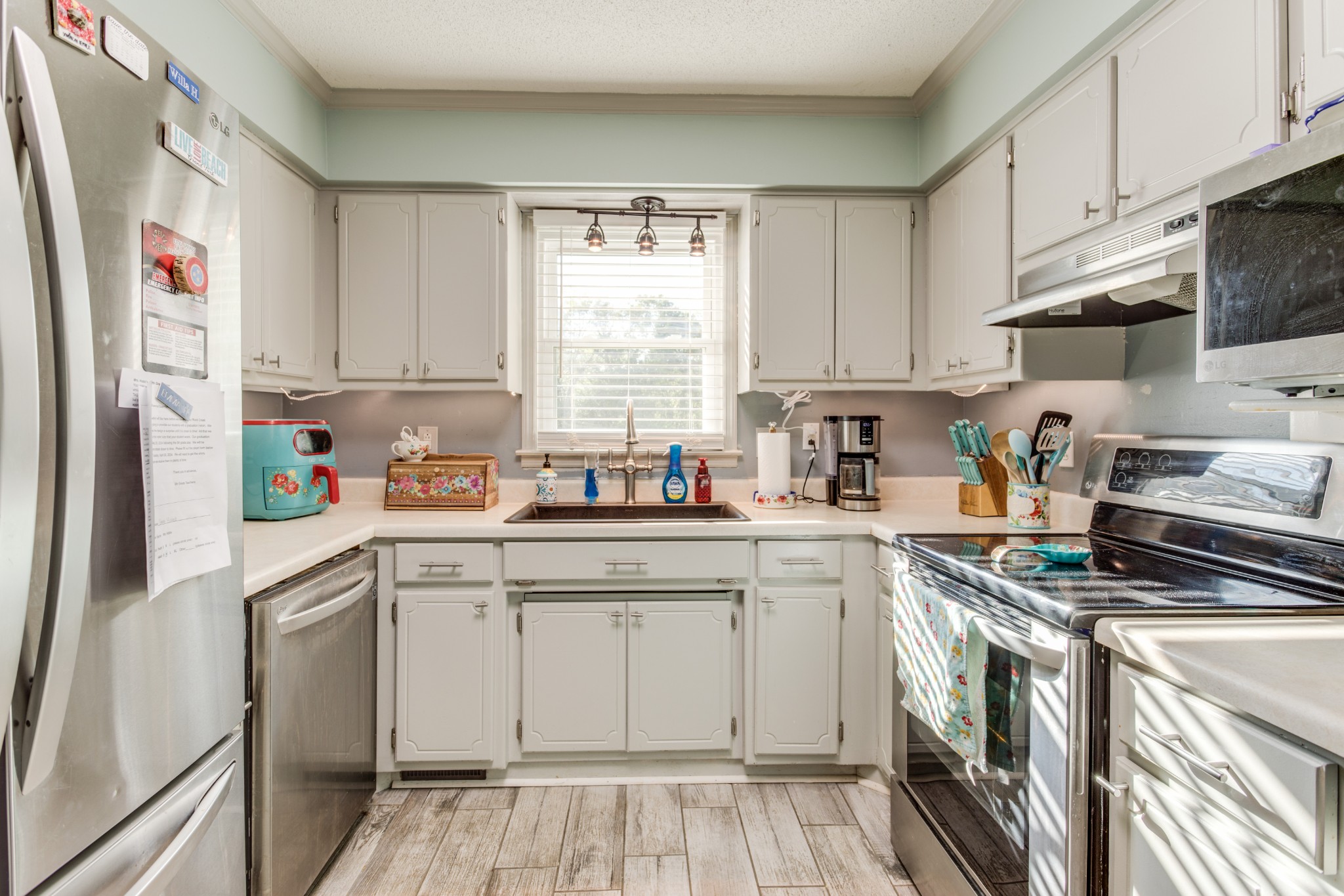 166 Timberlake Dr