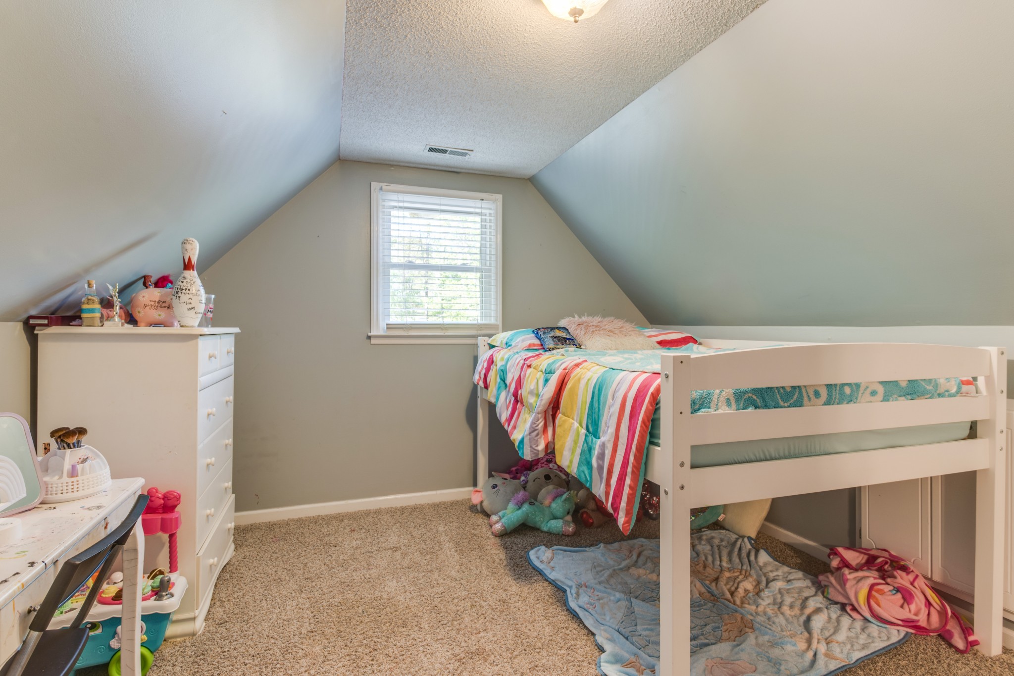 166 Timberlake Dr