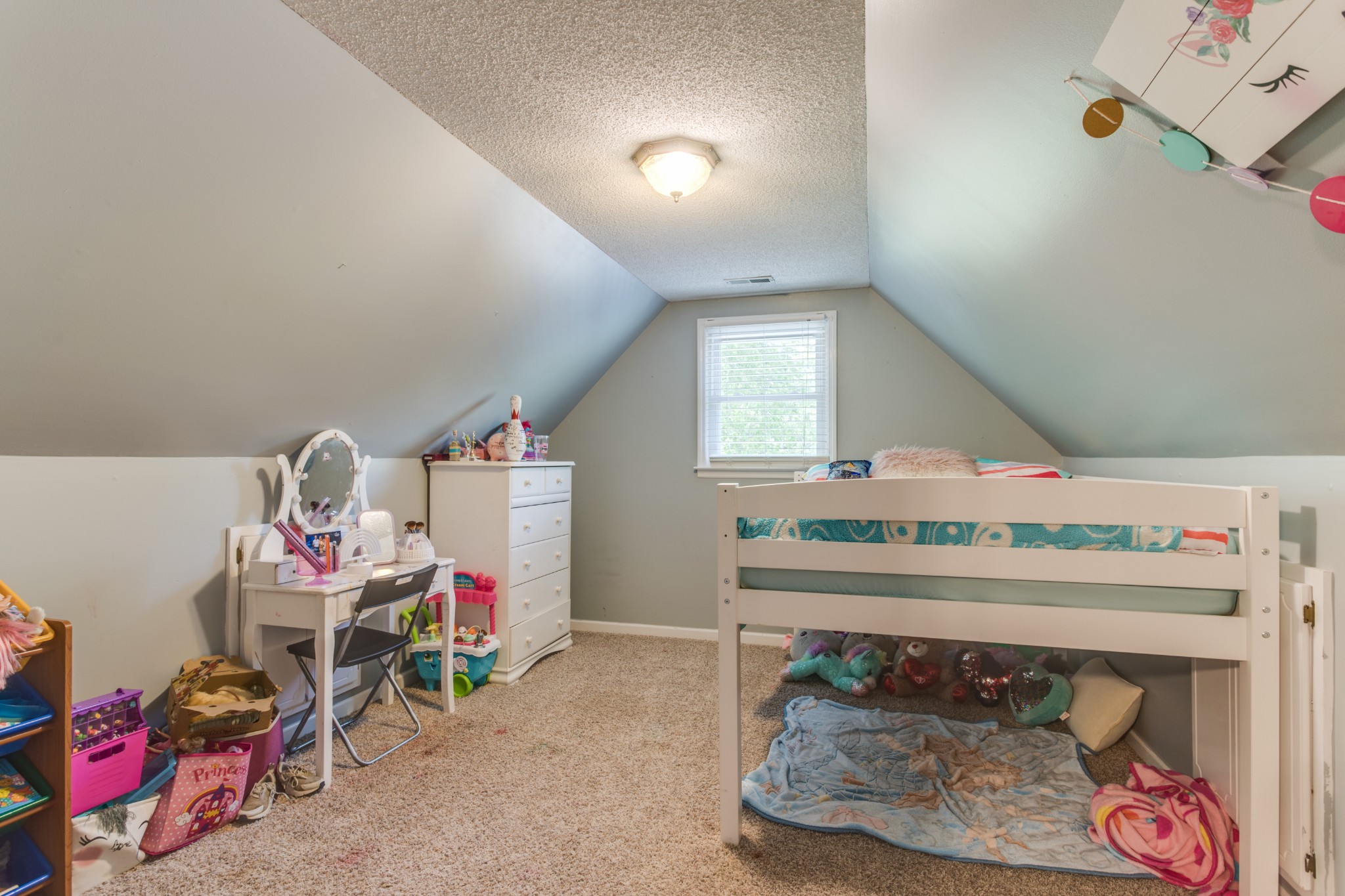 166 Timberlake Dr