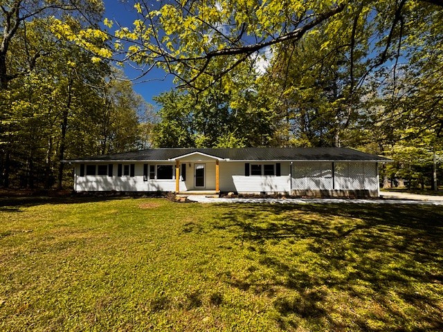 233 Glen Oak Cir