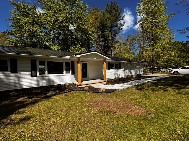 233 Glen Oak Cir
