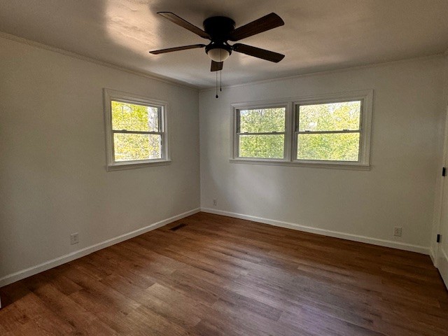 233 Glen Oak Cir