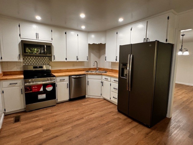 233 Glen Oak Cir
