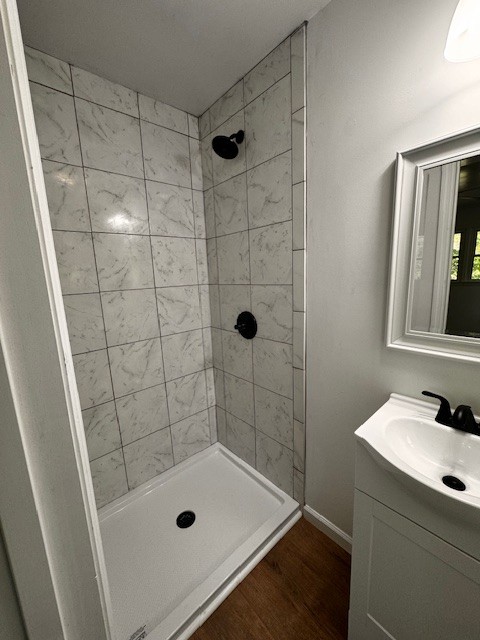 233 Glen Oak Cir