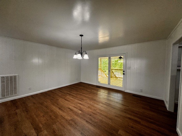 233 Glen Oak Cir