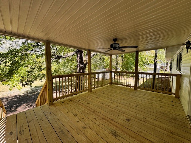 233 Glen Oak Cir
