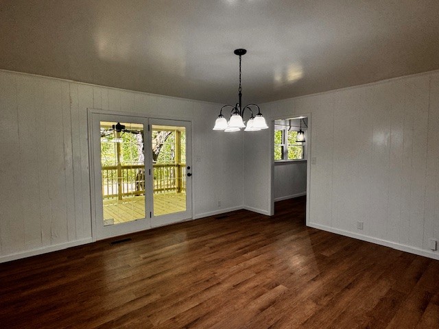 233 Glen Oak Cir