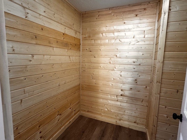 233 Glen Oak Cir