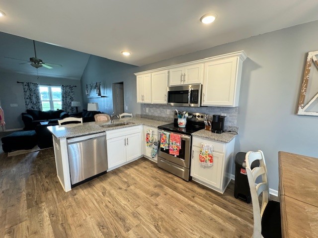52 Mimosa Dr