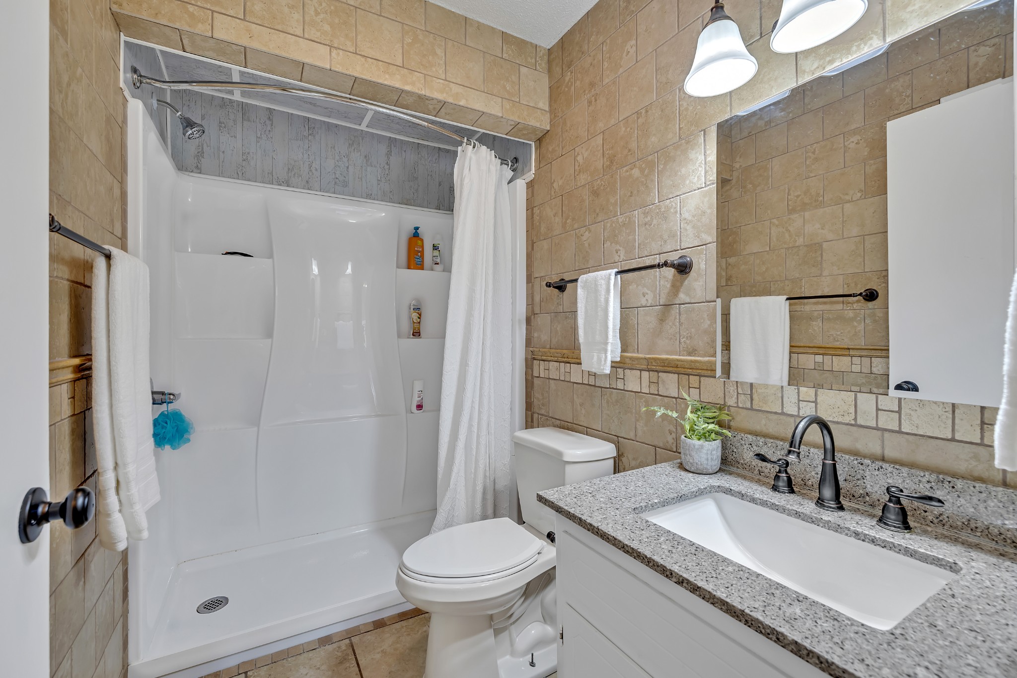 86 Royal Oak Dr