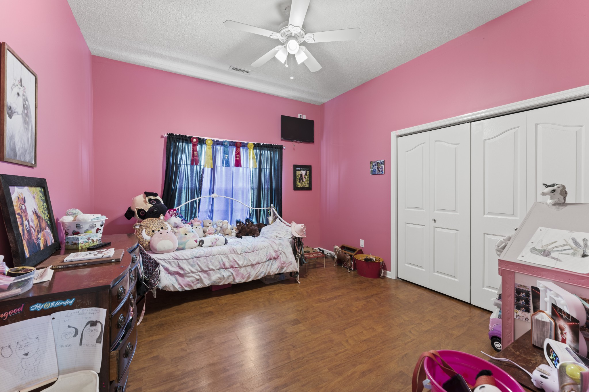 576 Floyd Ln