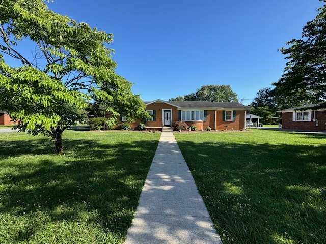 123 Bel Aire Dr