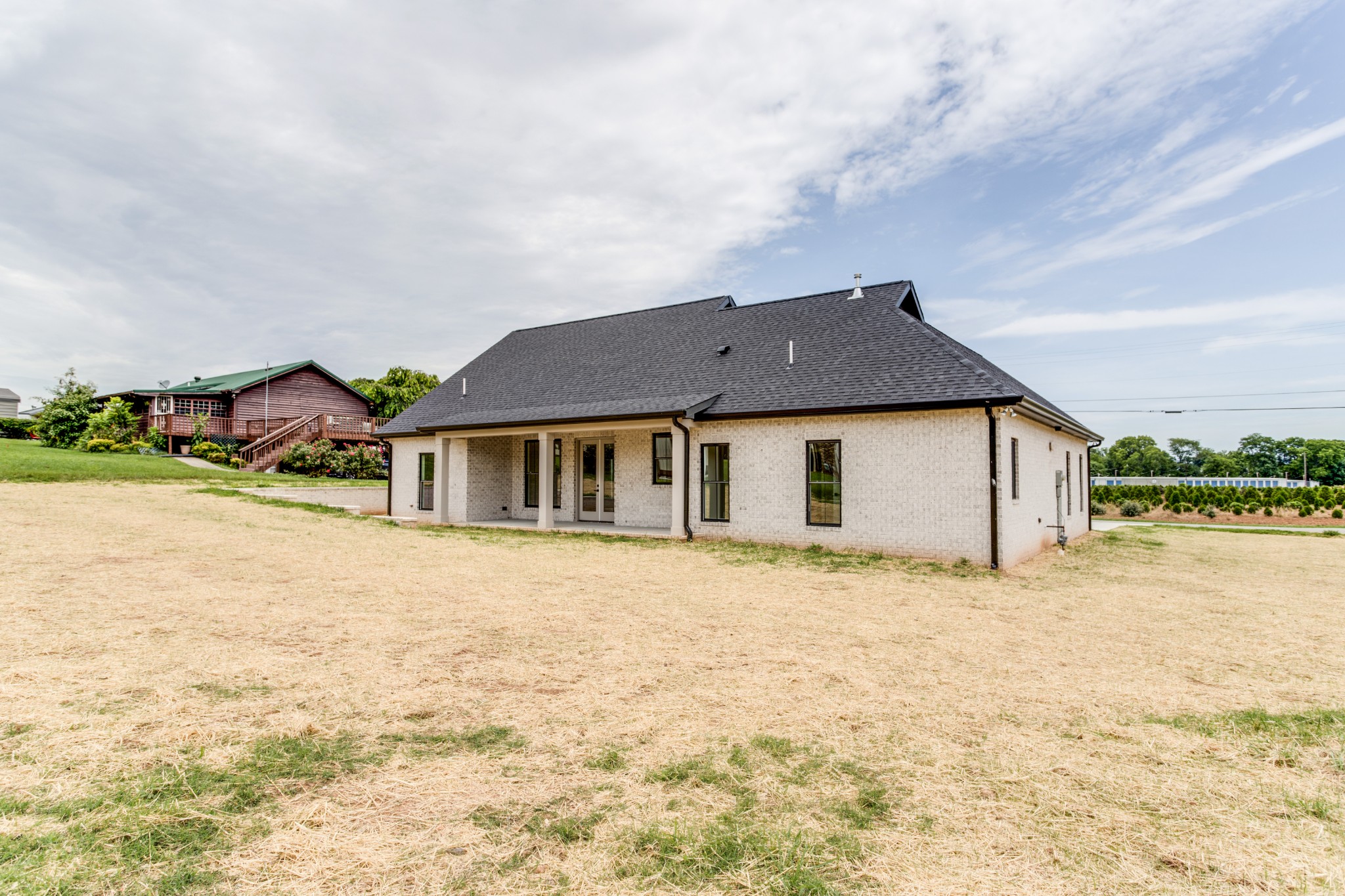 206 Country Club Rd
